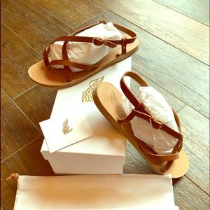 Ancient Greek sandals